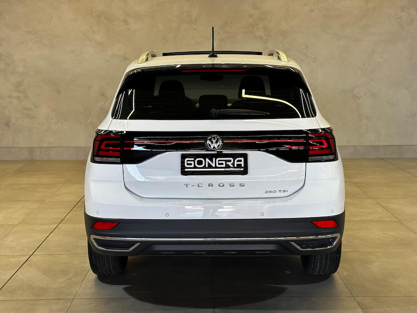 Foto do veículo VOLKSWAGEN T-CROSS T-CROSS HIGHLINE 1.4 TSI FLEX 16V 5P AUT 2021 62.123 KM 117.900,00