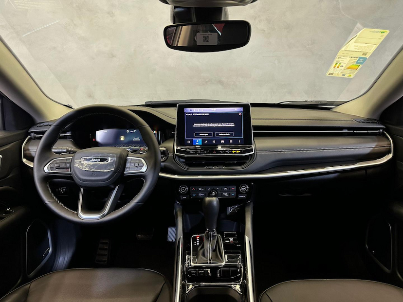Foto do veículo JEEP COMMANDER  LONGITUDE T270 1.3 TB FLEX AUT. 2025 134 KM 194.900,00