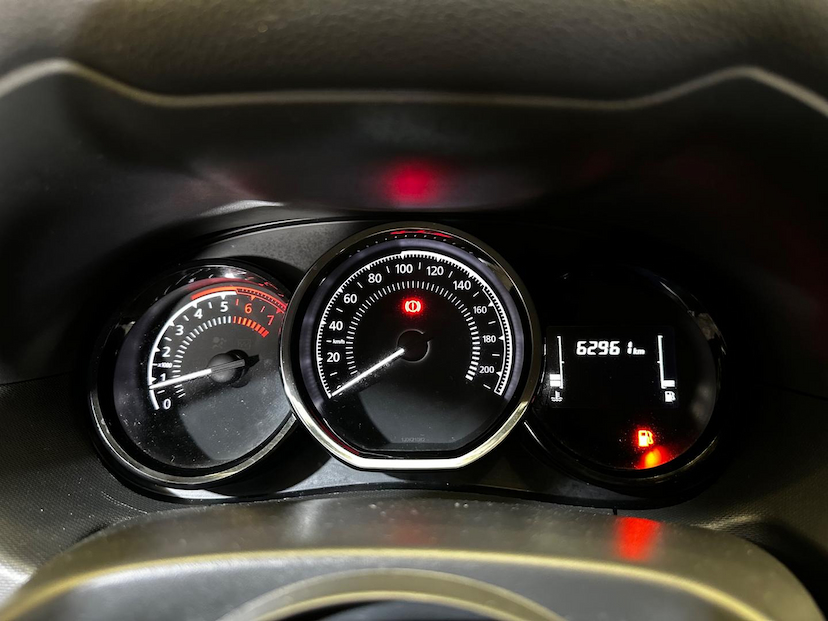 Foto do veículo RENAULT DUSTER OROCH  1.6 SCE EXPRESS MANUAL 2022 62.941 KM 84.900,00