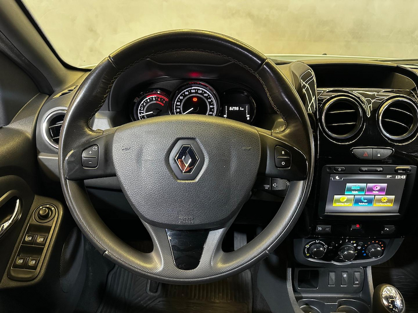 Foto do veículo RENAULT DUSTER OROCH  1.6 SCE EXPRESS MANUAL 2022 62.941 KM 84.900,00