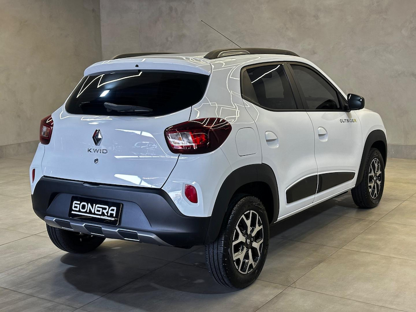 Foto do veículo RENAULT KWID  OUTSIDER 1.0 2024 18.000 KM 64.900,00
