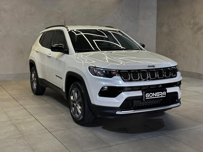 Foto do veículo JEEP COMPASS  LONG. T270 1.3 TB 4X2 FLEX AUT. 2023 23.051 KM 135.900,00