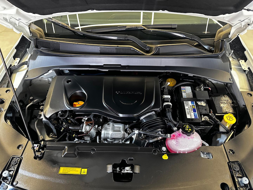 Foto do veículo JEEP COMPASS  LONGITUDE T270 TURBO FLEX AUT. 2025 141 KM 179.900,00