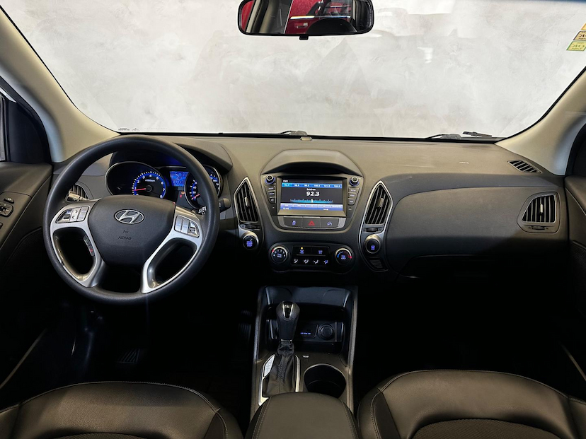 Foto do veículo HYUNDAI IX35  GL 2021 46.204 KM 102.900,00