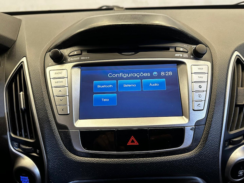 Foto do veículo HYUNDAI IX35  GLS 2.0 16V 2WD FLEX AUT.  2015 103.375 KM 73.900,00