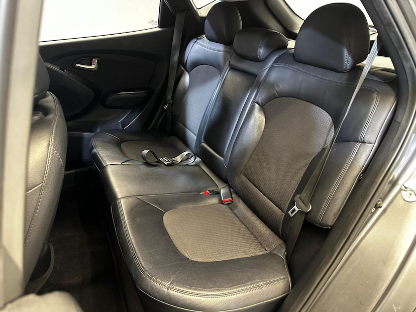 Foto do veículo HYUNDAI IX35  GLS 2.0 16V 2WD FLEX AUT.  2015 103.375 KM 73.900,00