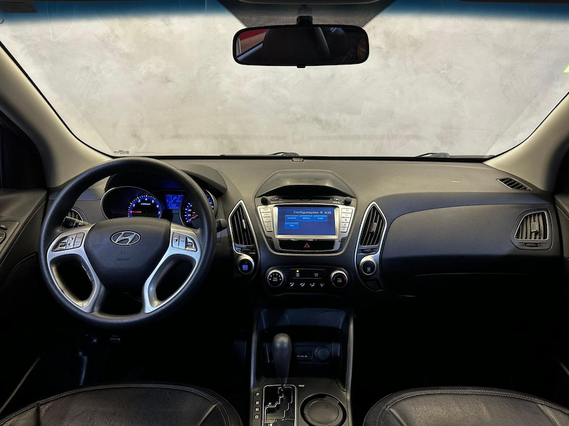 Foto do veículo HYUNDAI IX35  GLS 2.0 16V 2WD FLEX AUT.  2015 103.375 KM 73.900,00