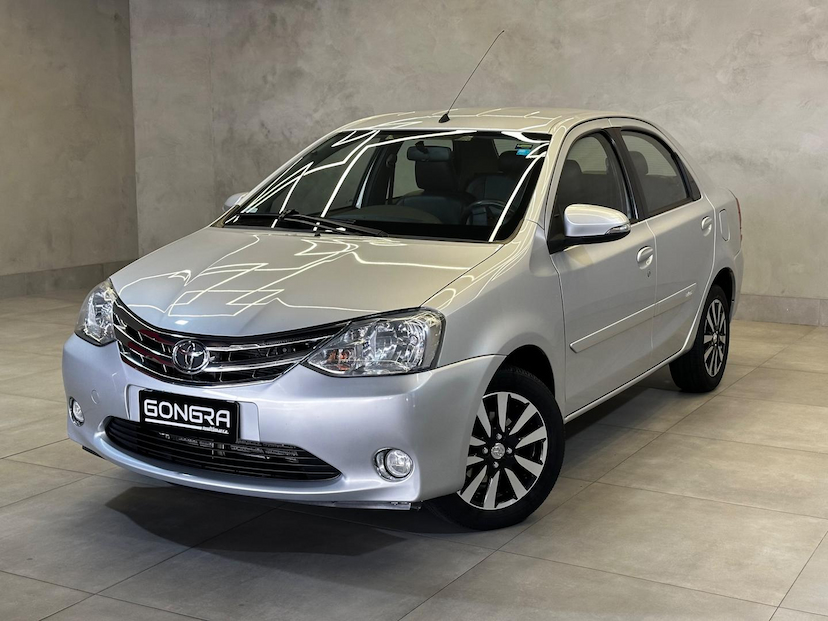 Foto do veículo TOYOTA ETIOS  PLATINUM SEDAN 1.5 FLEX MANUAL 2016 105.517 KM 52.900,00