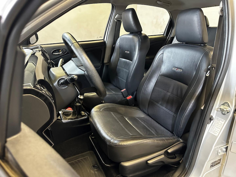 Foto do veículo TOYOTA ETIOS  PLATINUM SEDAN 1.5 FLEX MANUAL 2016 105.517 KM 52.900,00