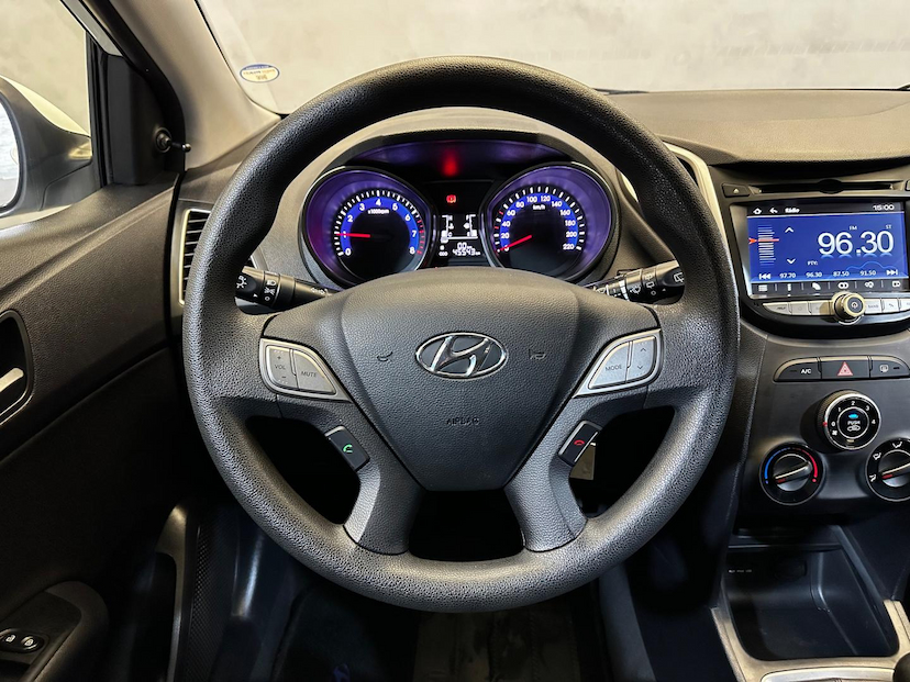 Foto do veículo HYUNDAI HB20  1.0M COMFOR 2018 45.450 KM 58.900,00