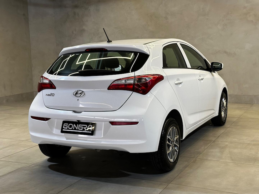 Foto do veículo HYUNDAI HB20  1.0M COMFOR 2018 45.450 KM 58.900,00