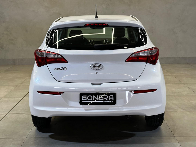 Foto do veículo HYUNDAI HB20  1.0M COMFOR 2018 45.450 KM 58.900,00