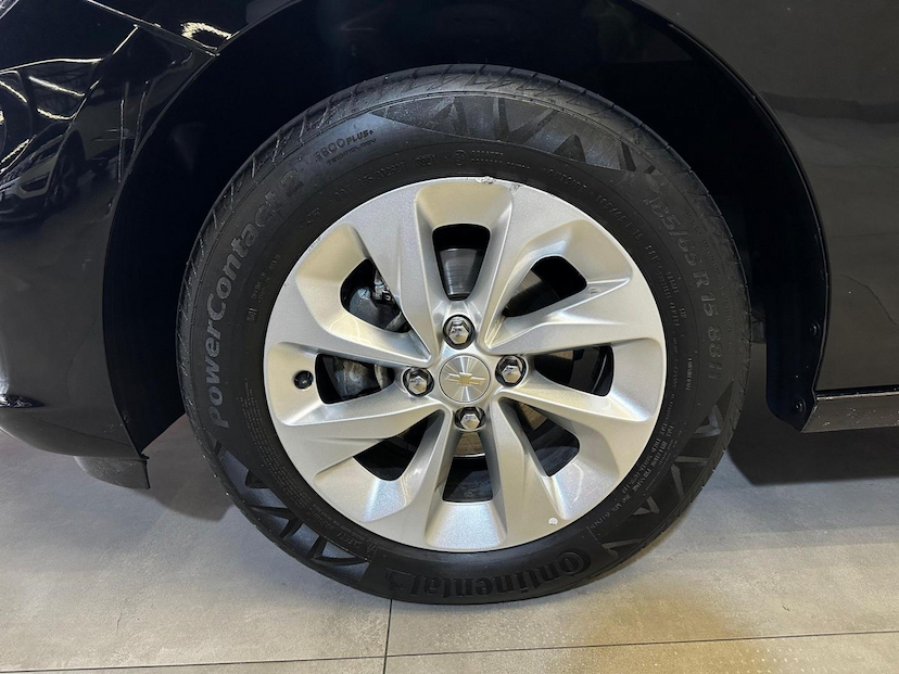 Foto do veículo CHEVROLET ONIX  1.0TAT LT1 2022 50.779 KM 76.900,00