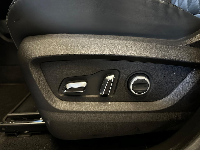 Foto do veículo CAOA CHERY TIGGO 8  PHEV 1.5T 2024 8.000 KM 212.900,00