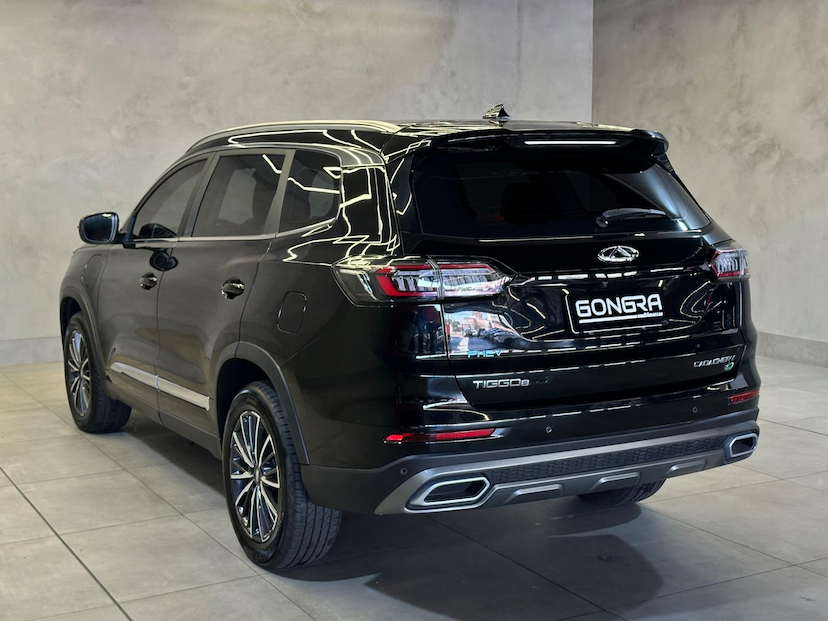 Foto do veículo CAOA CHERY TIGGO 8  PHEV 1.5T 2024 8.000 KM 212.900,00