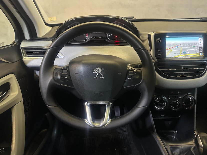 Foto do veículo PEUGEOT 208  ALLURE 2014 78.943 KM 44.900,00
