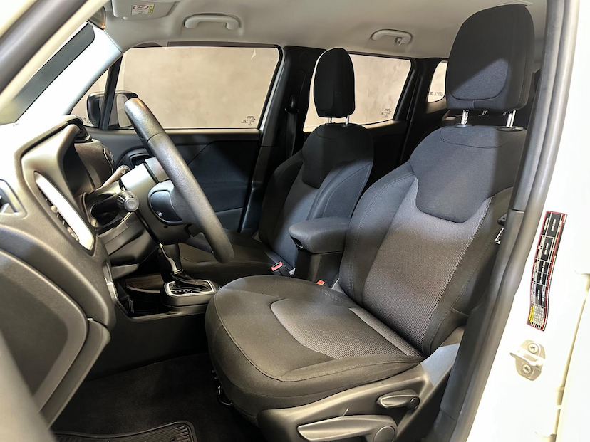 Foto do veículo JEEP RENEGADE  1.8 16V FLEX 4P 2020 60.825 KM 78.900,00