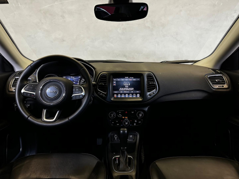 Foto do veículo JEEP COMPASS  LONGITUDE F 2021 60.417 KM 112.900,00