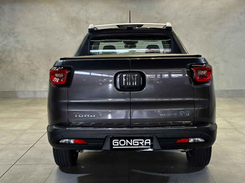 Foto do veículo FIAT TORO  1.3 TURBO 270 FLEX VOLCANO AT6 2025 124 KM 159.900,00