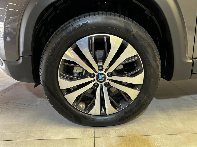 Foto do veículo FIAT TORO  1.3 TURBO 270 FLEX VOLCANO AT6 2025 124 KM 159.900,00