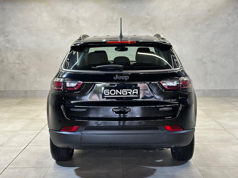 Foto do veículo JEEP COMPASS  LONG. T270 1.3 TB 4X2 FLEX AUT. 2025 7.890 KM 176.900,00