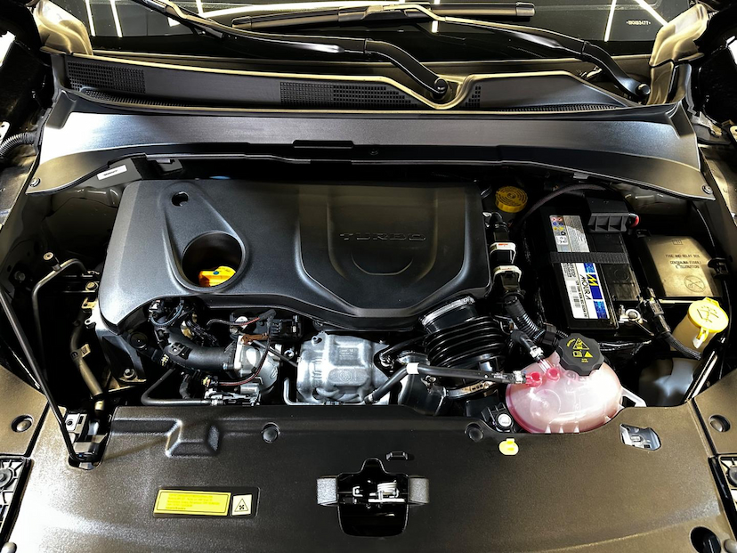 Foto do veículo JEEP COMPASS  LONG. T270 1.3 TB 4X2 FLEX AUT. 2025 19.649 KM 155.900,00