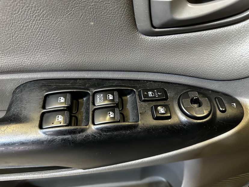 Foto do veículo HYUNDAI TUCSON  GLSB 2.0 2016 67.646 KM 66.900,00