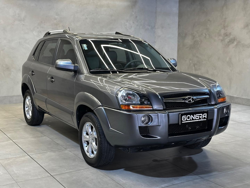 Foto do veículo HYUNDAI TUCSON  GLSB 2.0 2016 67.646 KM 66.900,00
