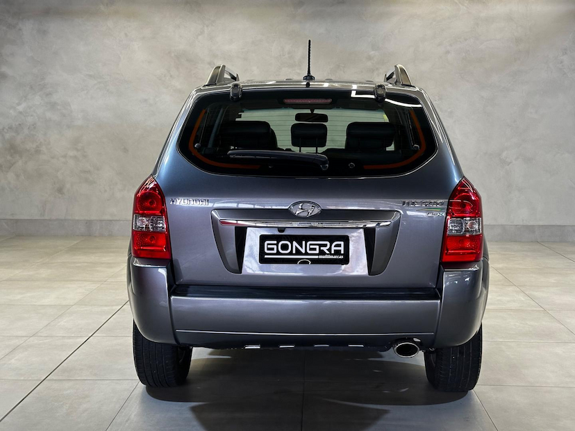 Foto do veículo HYUNDAI TUCSON  GLSB 2.0 2016 67.646 KM 66.900,00