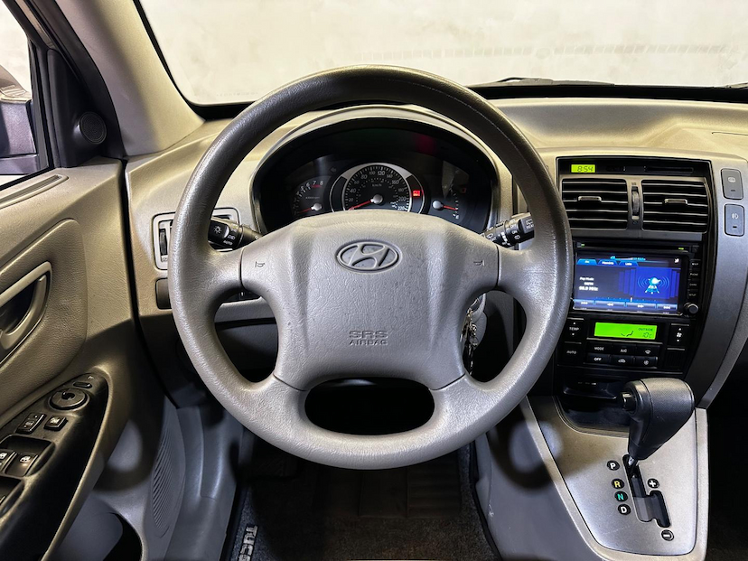 Foto do veículo HYUNDAI TUCSON  GLSB 2.0 2016 67.646 KM 66.900,00
