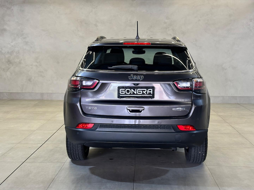 Foto do veículo JEEP COMPASS  LONG. T270 1.3 TB 4X2 FLEX AUT. 2022 44.816 KM 130.900,00