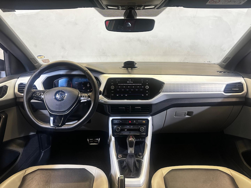 Foto do veículo VOLKSWAGEN T-CROSS T CROSS HL TSI AE 2020 89.451 KM 105.900,00