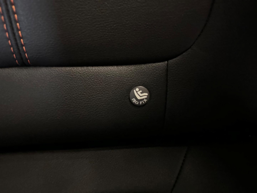 Foto do veículo RENAULT DUSTER  ICONIC PLUS 1.6 16V FLEX AUT. 2025 13.519 KM 118.900,00