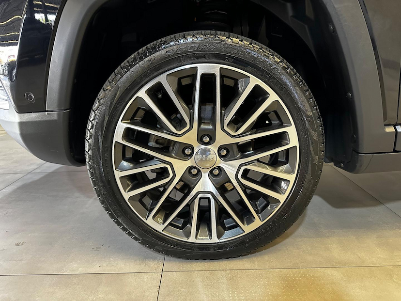 Foto do veículo JEEP COMPASS  LIMITED TD 350 2.0 4X4 DIE. AUT. 2022 33.010 KM 148.900,00