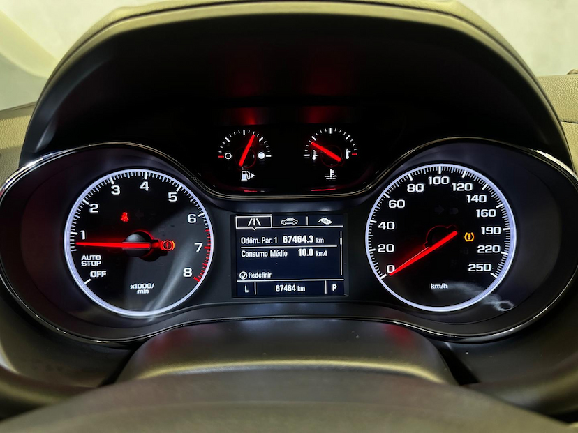 Foto do veículo CHEVROLET CRUZE  LT NB AT 2020 67.443 KM 99.900,00