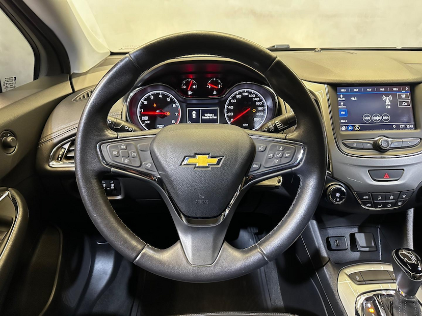 Foto do veículo CHEVROLET CRUZE  LT NB AT 2020 67.443 KM 99.900,00