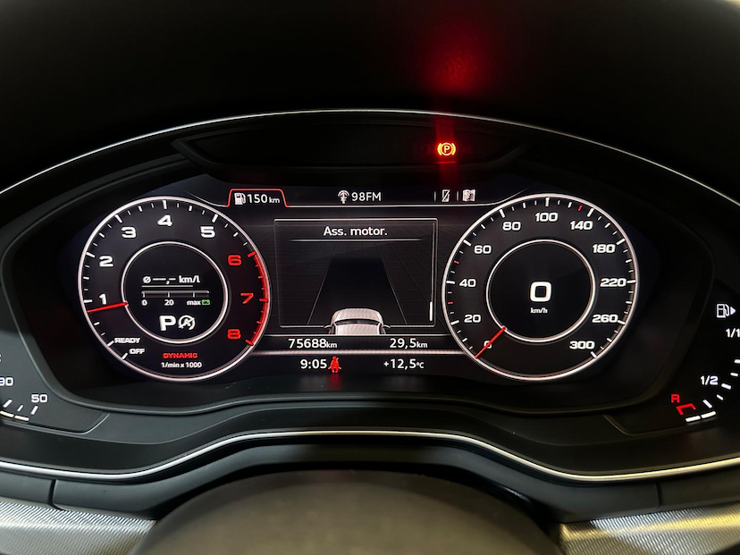 Foto do veículo AUDI A4  AMBIENTE 2.0 TURBO FSI AUT. 2018 75.645 KM 116.900,00