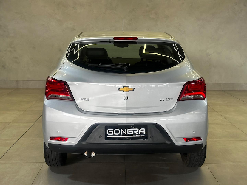 Foto do veículo CHEVROLET ONIX  1. 4MT LTZ 2018 84.500 KM 64.900,00