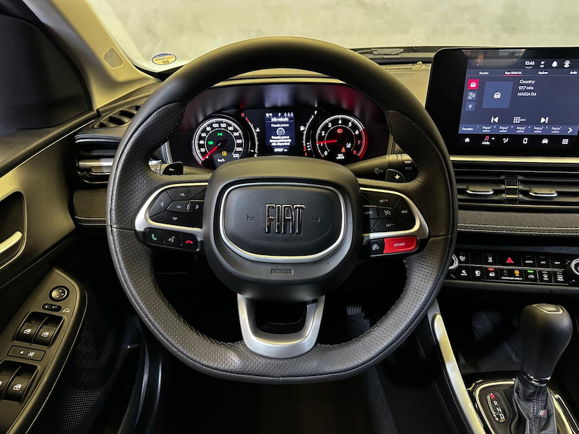Foto do veículo FIAT FASTBACK  AUDACE TURBO 200 FLEX AT 4P 2024 17.835 KM 116.900,00