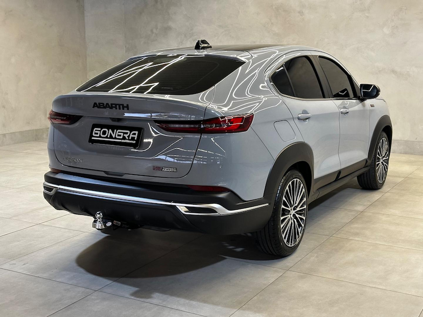Foto do veículo FIAT FASTBACK  LIMITED EDITION 2025 12.869 KM 138.900,00