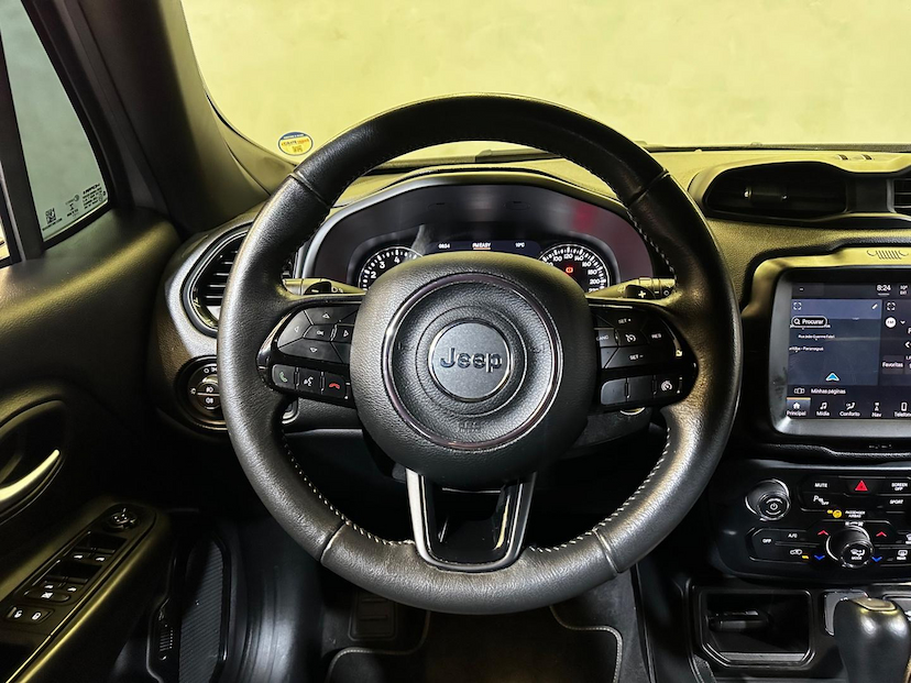 Foto do veículo JEEP RENEGADE  LNGTD AT 2021 104.646 KM 84.900,00