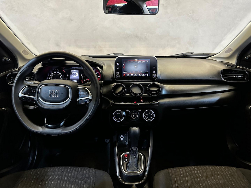 Foto do veículo FIAT CRONOS  DRIVE 1.3 8V FLEX AUT. 2025 6.818 KM 89.900,00