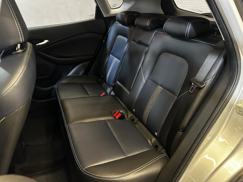 Foto do veículo CHEVROLET TRACKER  PREMIER 1.2 TURBO 12V FLEX AUT 2021 88.200 KM 103.900,00