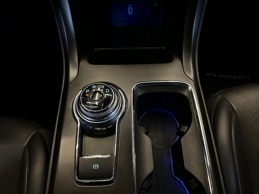 Foto do veículo FORD FUSION  TIT HYBRID 2018 90.853 KM 114.900,00