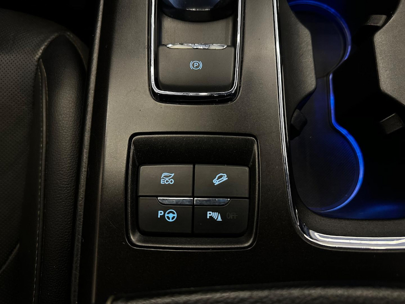 Foto do veículo FORD FUSION  TIT HYBRID 2018 90.853 KM 114.900,00