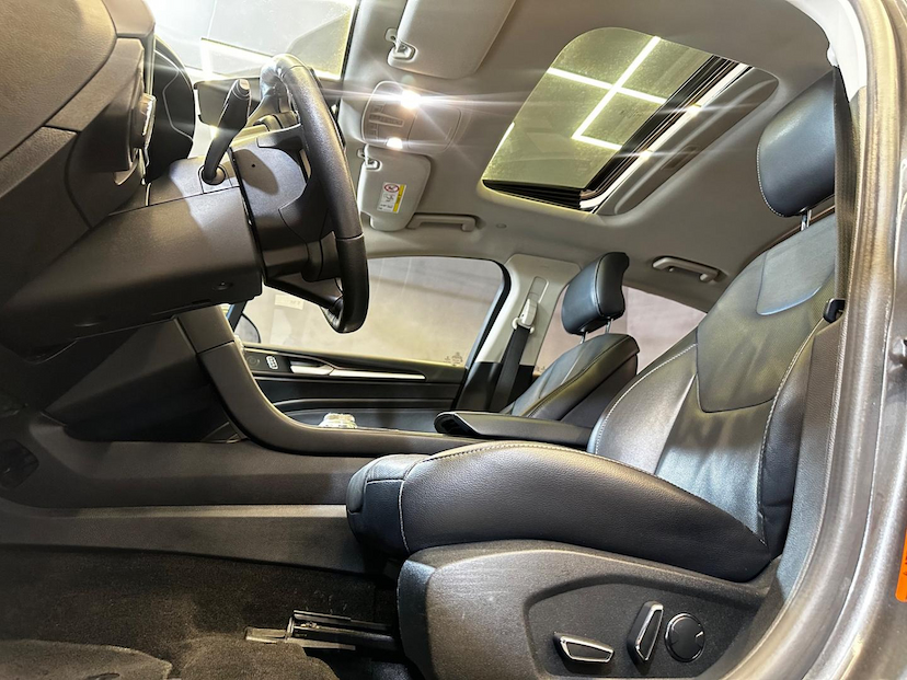 Foto do veículo FORD FUSION  TIT HYBRID 2018 90.853 KM 114.900,00