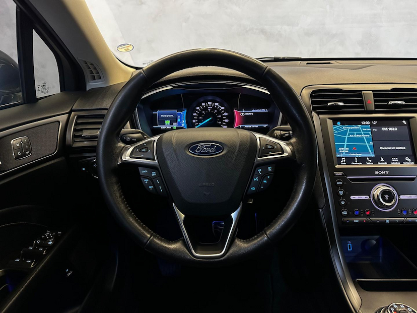 Foto do veículo FORD FUSION  TIT HYBRID 2018 90.853 KM 114.900,00