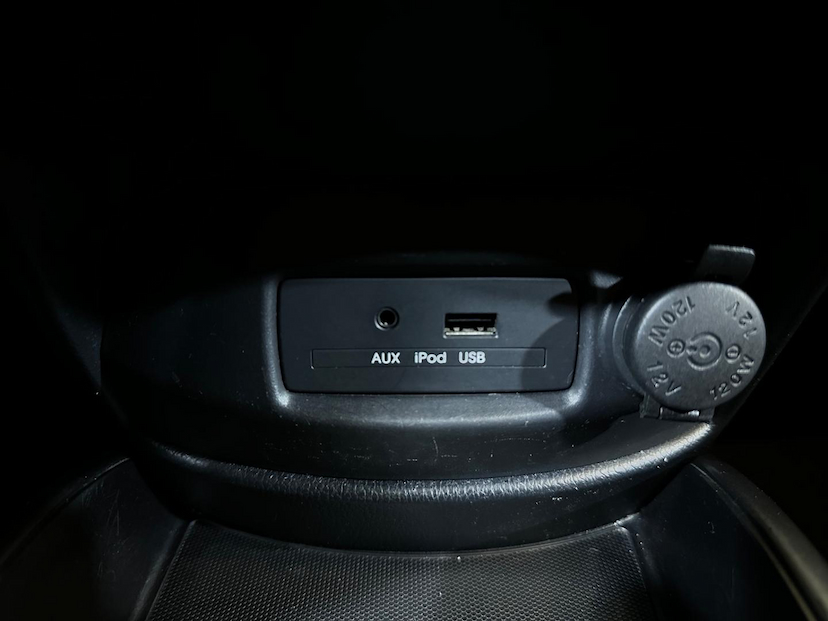 Foto do veículo KIA SOUL KIA  EX 1.6 FF AT 2012 121.063 KM 46.900,00