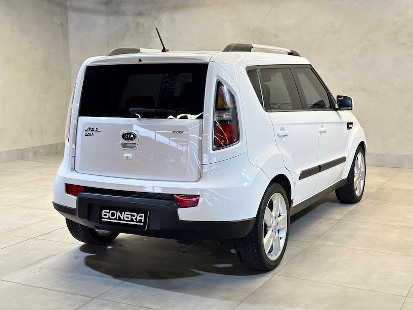 Foto do veículo KIA SOUL KIA  EX 1.6 FF AT 2012 121.063 KM 46.900,00