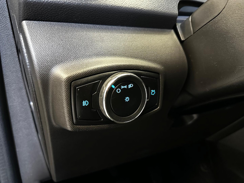 Foto do veículo FORD KA  SE PLUS 1.0 HA C 2020 66.701 KM 51.900,00